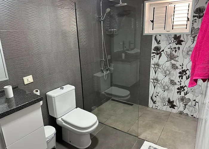 別荘 Casa Toni Y Thais マスパロマス